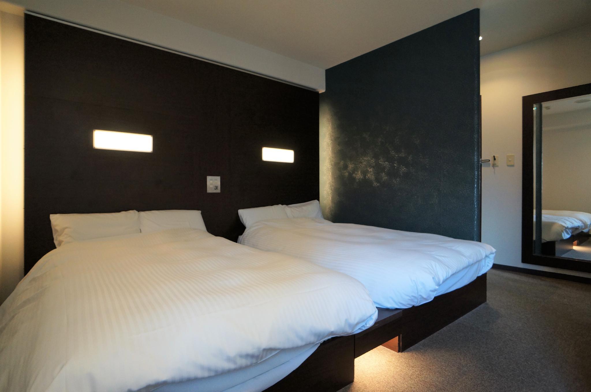 Semi Room, 2 Semi Double Beds, Smoking