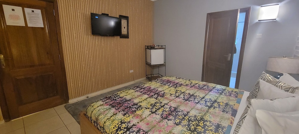 Alma House 34/76