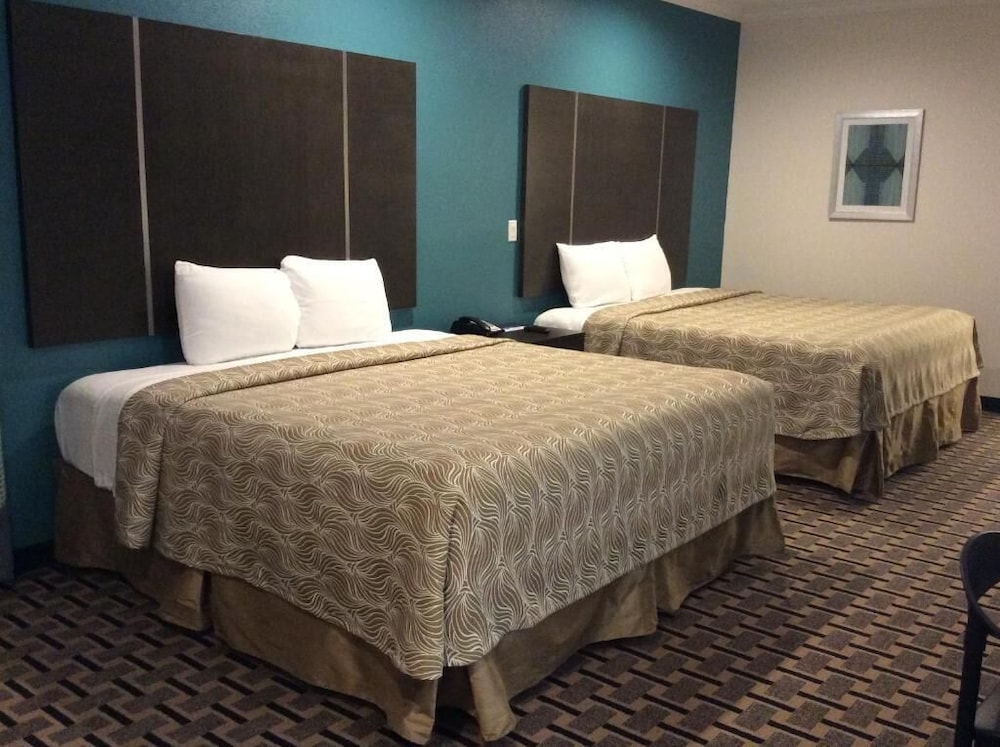 Americas Best Value Inn & Suites Houston NW 9/36