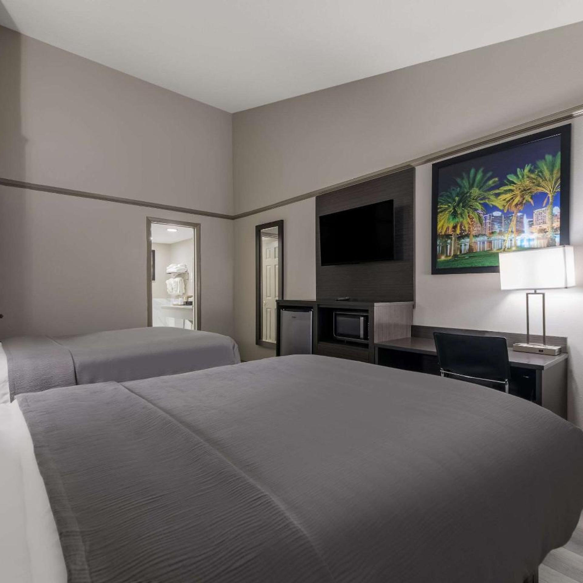 Room, Quadruple