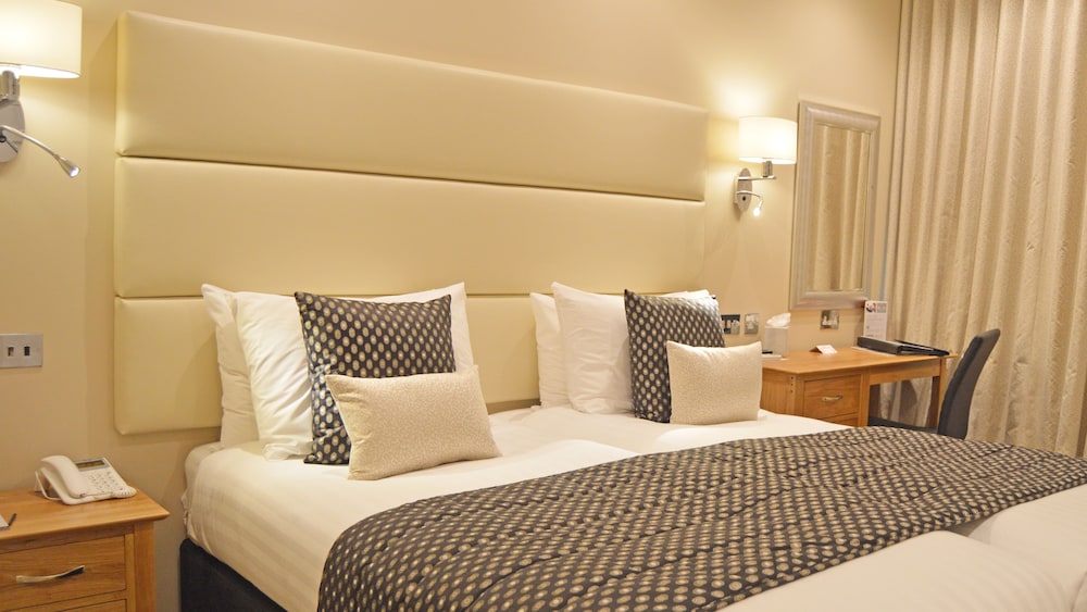 The Devon Hotel 16/43