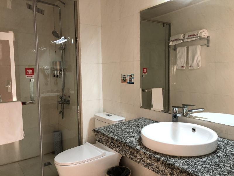 Shell Shanghai Jinshan District Zhangyan town Songjin Highway Hotel 24/31