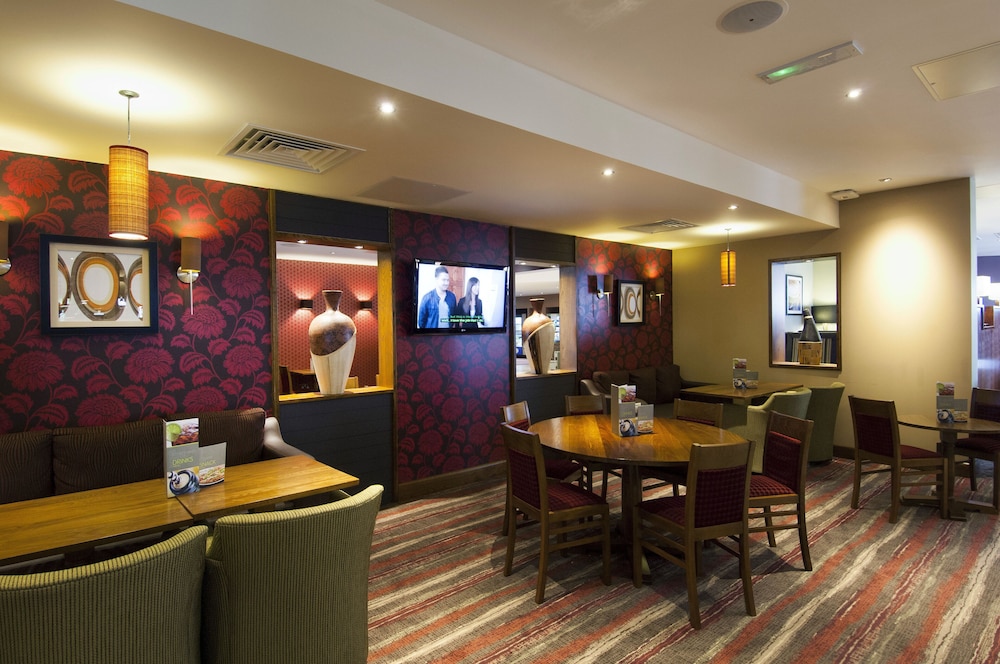 Premier Inn London Stansted Airport 43/52