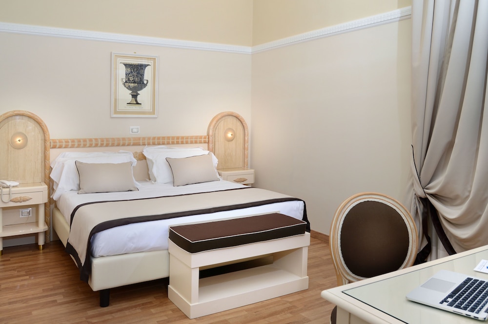 Grand Hotel Vittoria 22/71