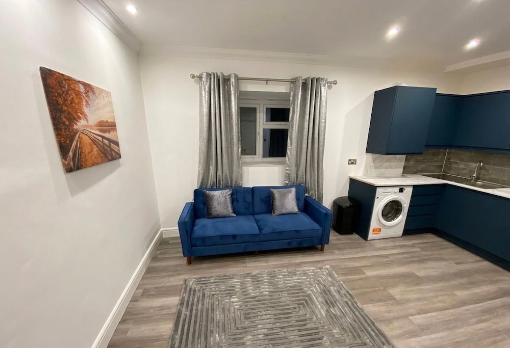 Boswell Elite Two Bed Apartment 13/19