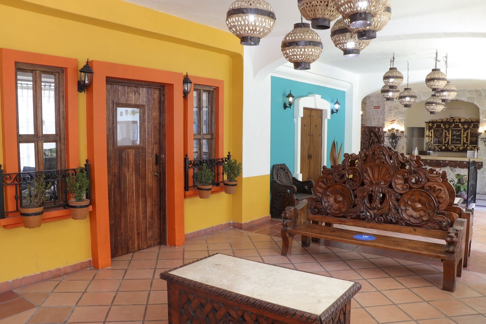 Los Arcos Suites 9/49