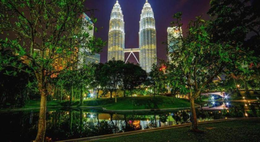 YMCA Kuala Lumpur 49/52