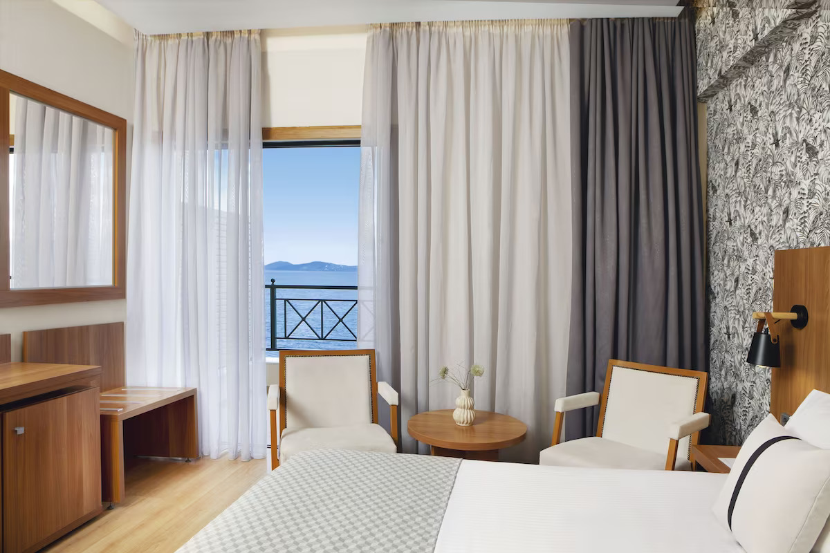 Premium, Lateral Side Sea View