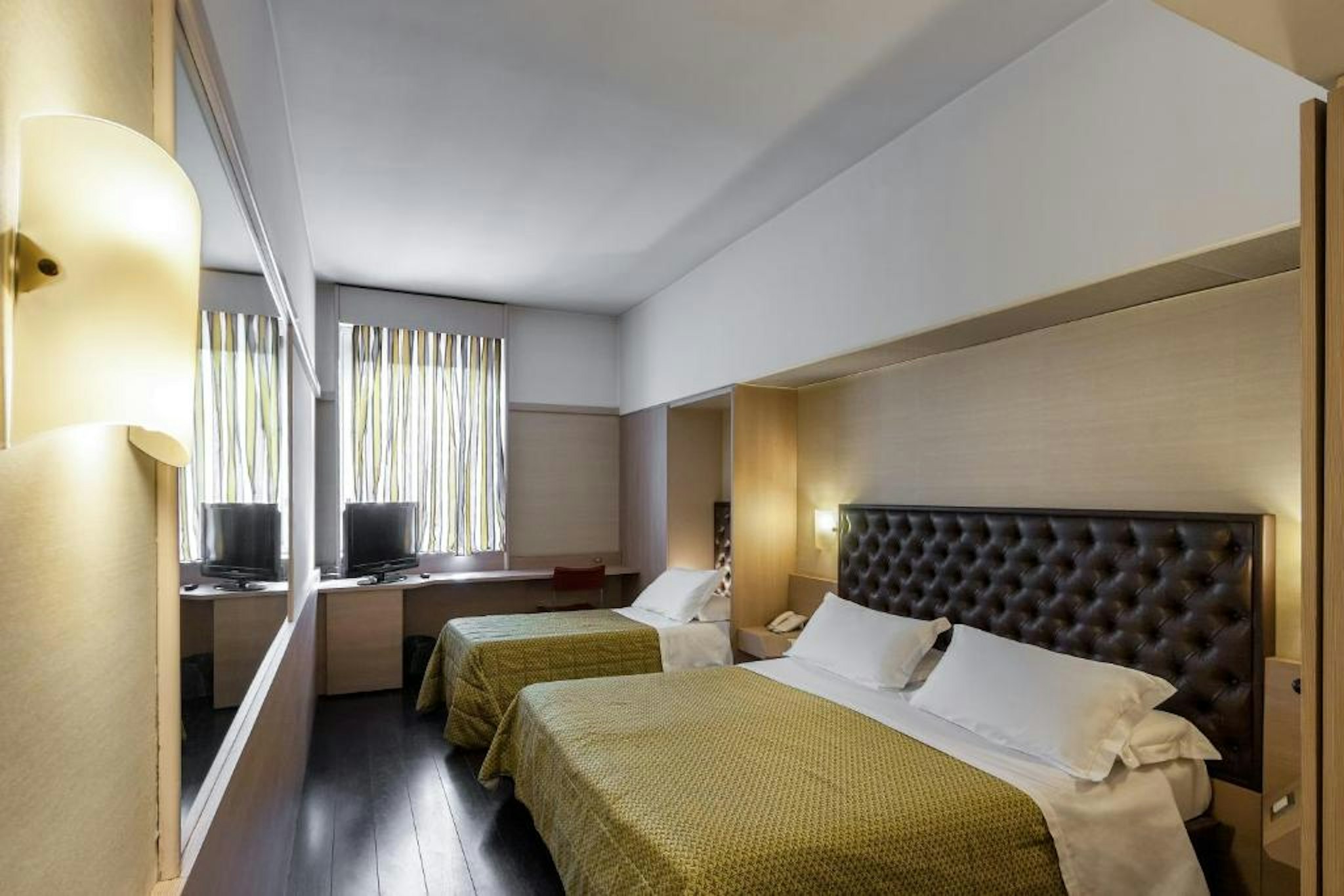 Antica Badia Relais 17/79