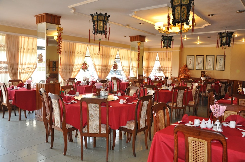 MEKONG HOTEL 33/50