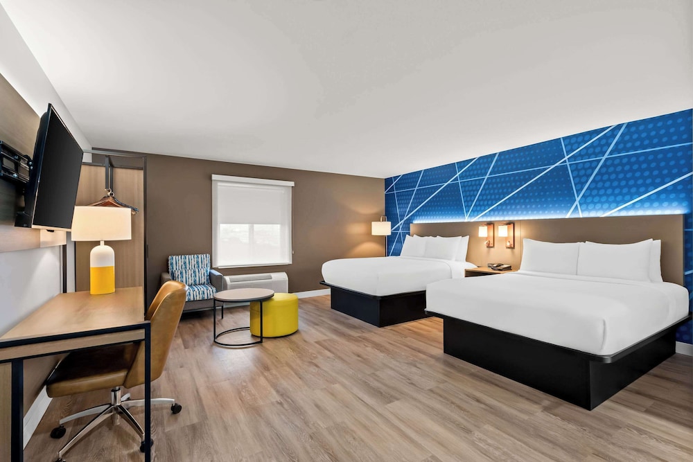SUITE, 2 QUEEN BEDS, ACCESSIBLE