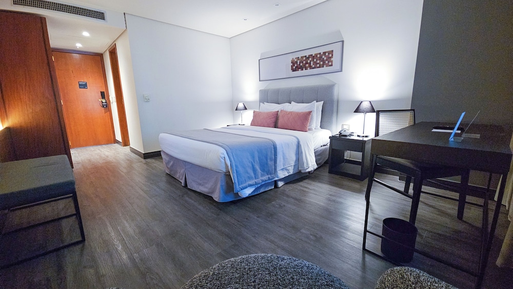 STILO, DOUBLE BED, BATHTUB