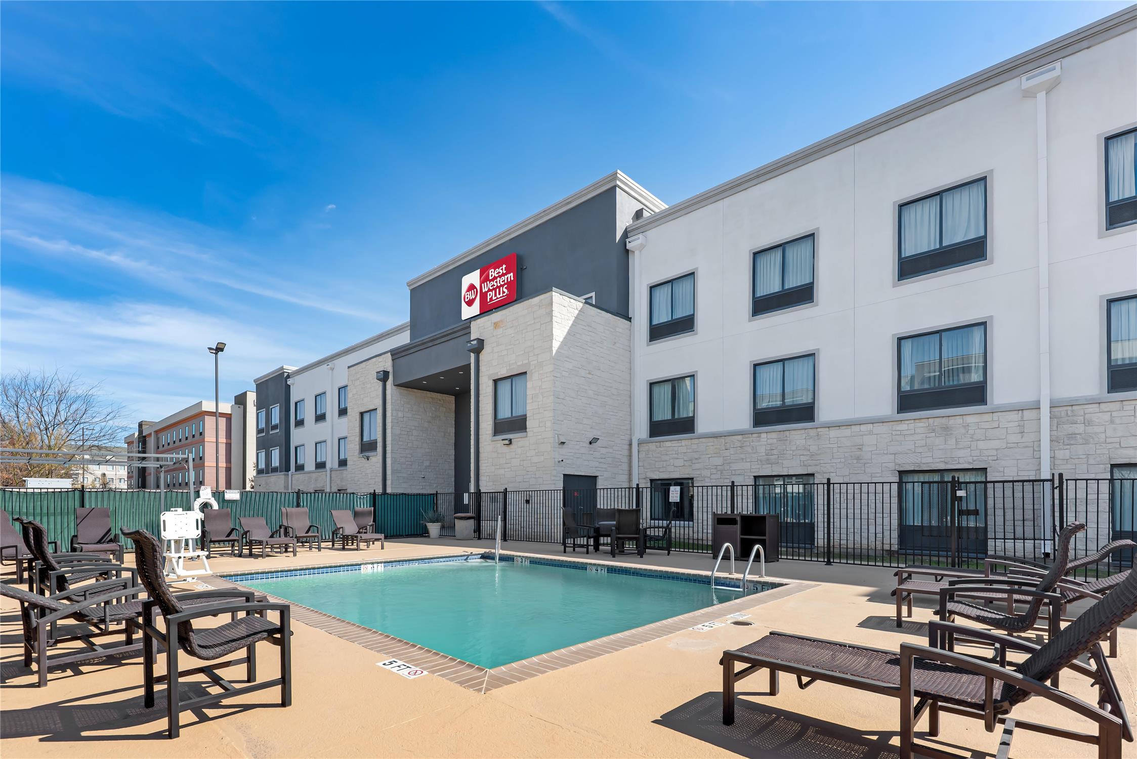 Best Western Plus Austin Airport Inn and Suites 29/31