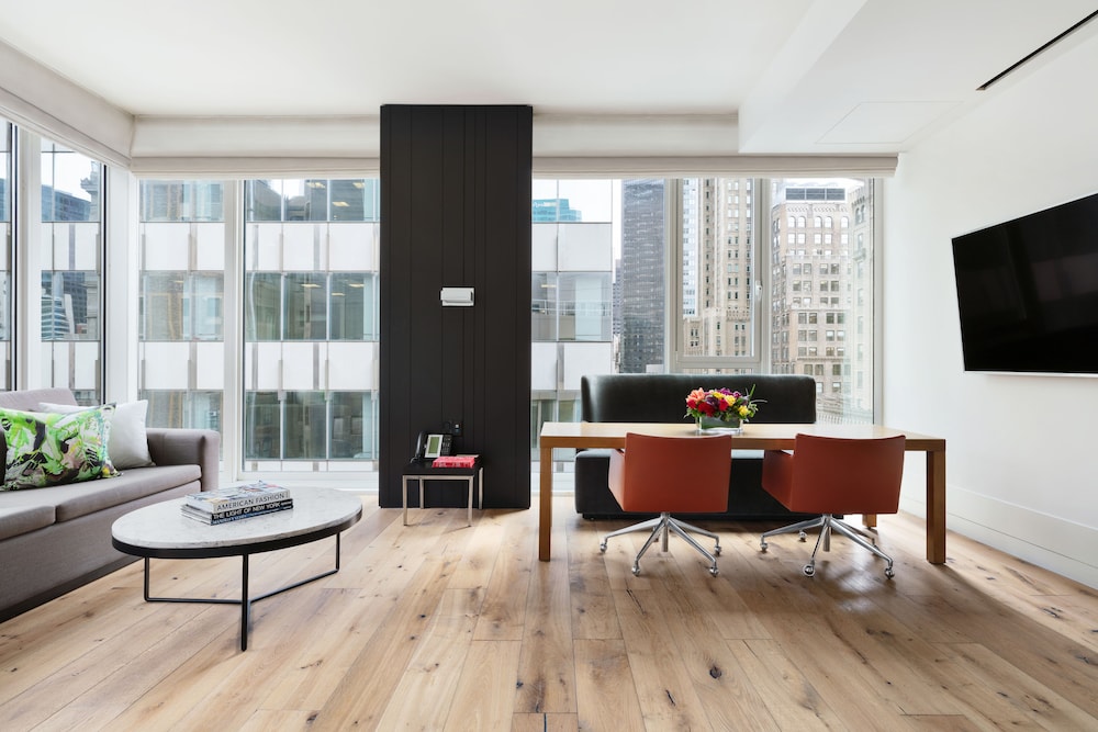 Andaz 5th Avenue 53/67