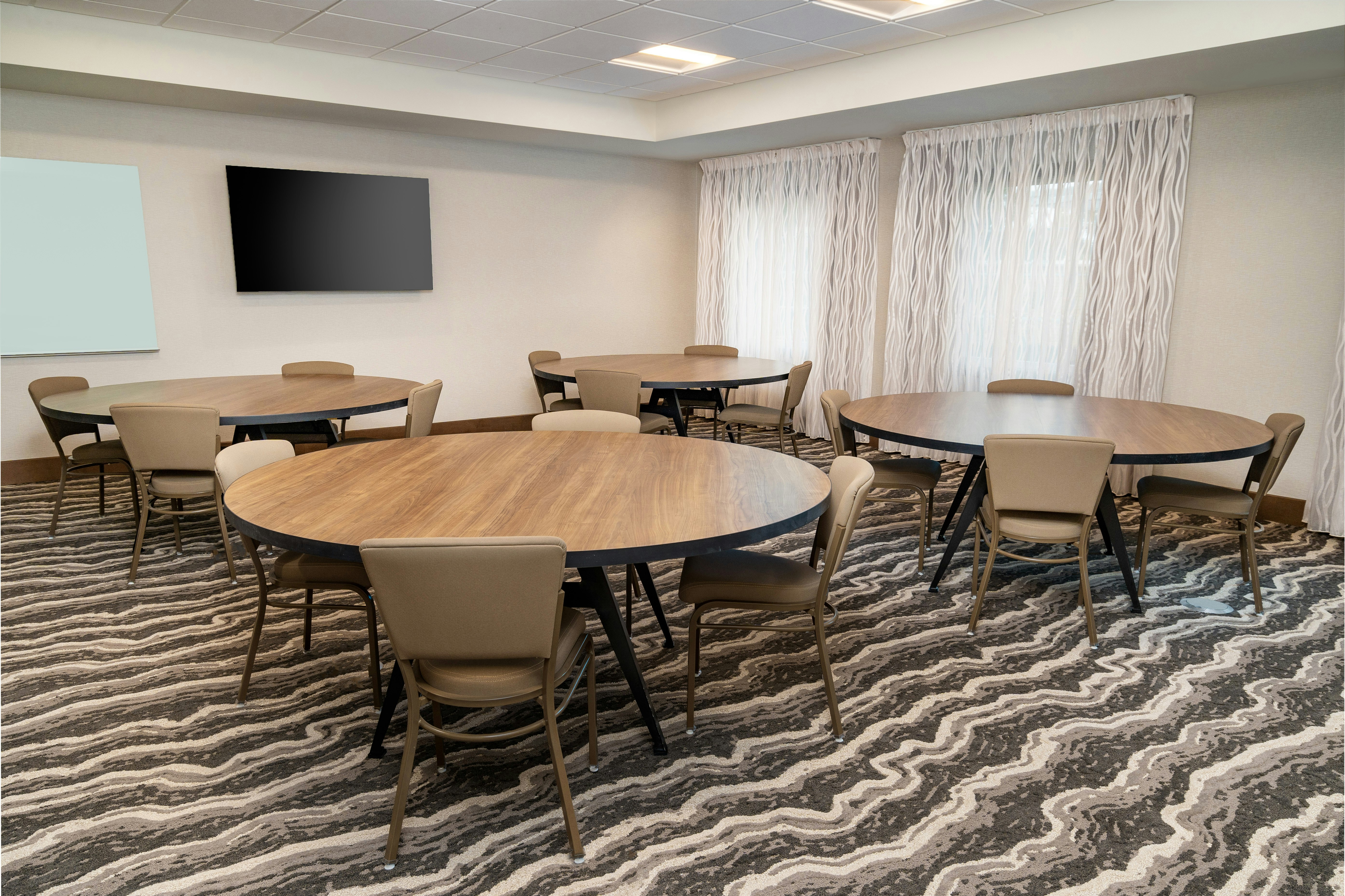 Staybridge Suites Nashville - Franklin 22/38