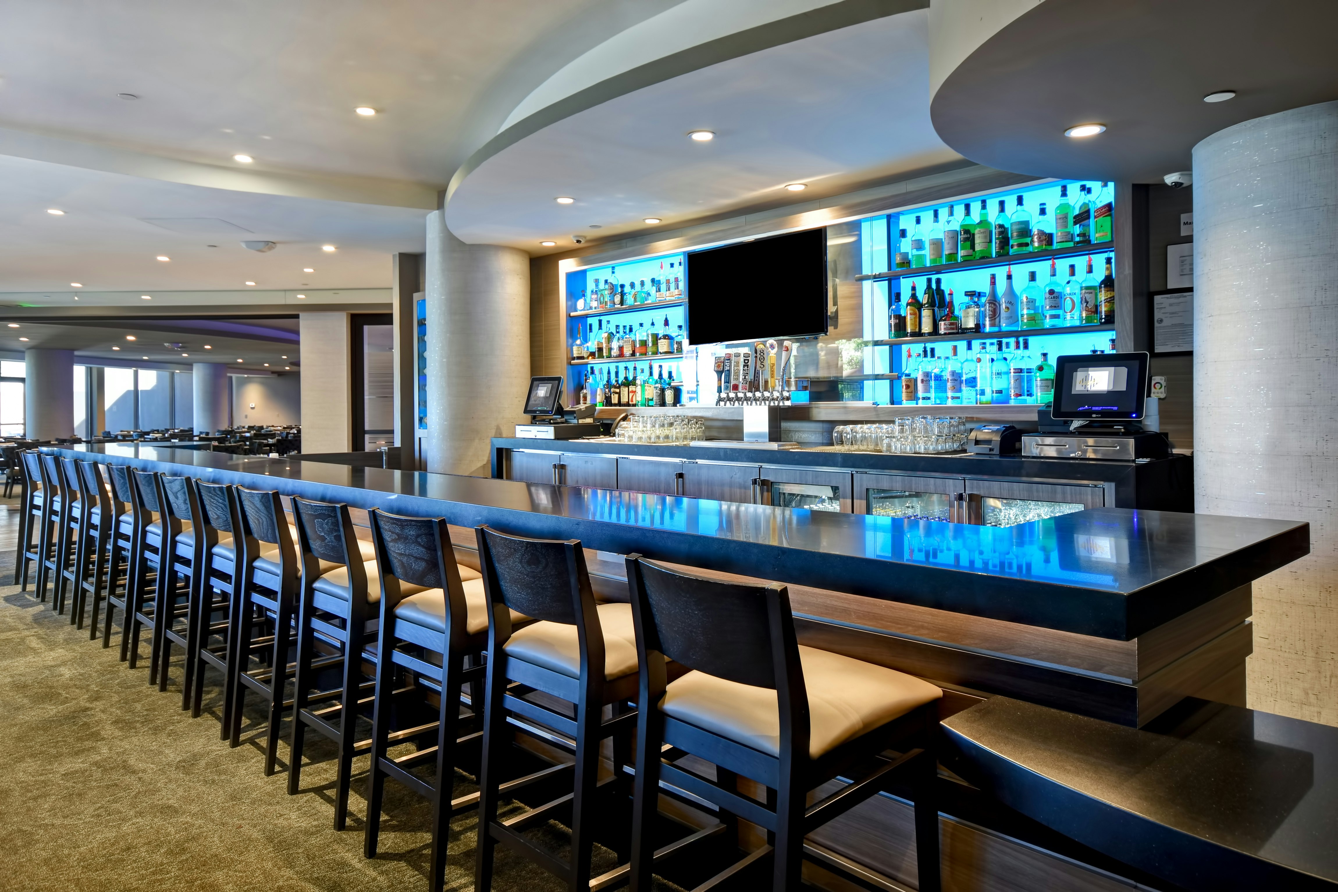 DoubleTree by Hilton Hotel Pleasanton at the Club 36/70