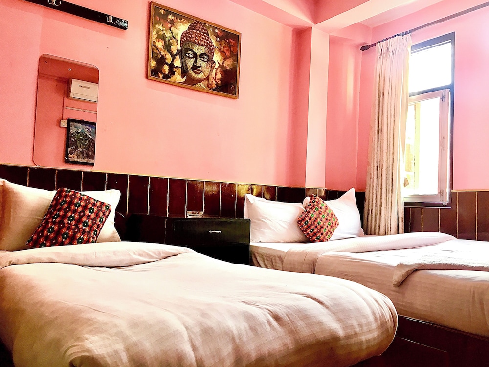 FAMILY, DOUBLE OR TWIN BED