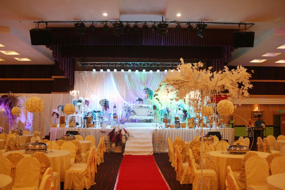 Ritz Garden Hotel Manjung 49/62