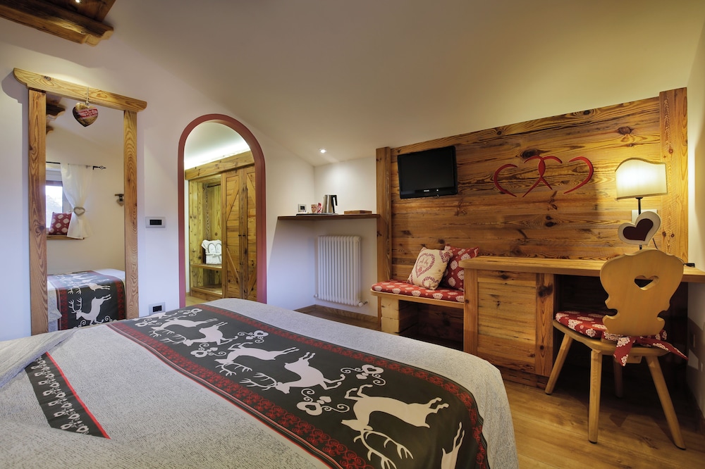HOTEL AZOLA 23/50