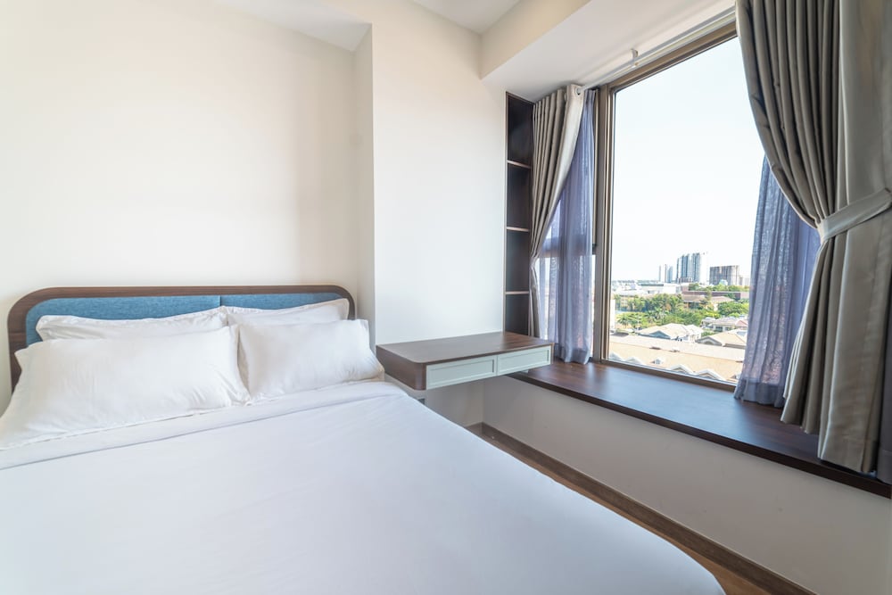 Midtown Premium Apartments 11/40