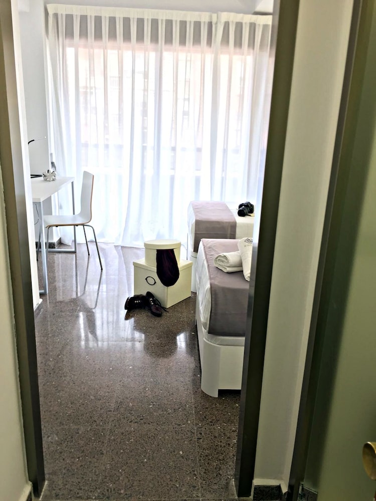 Roisa Hostal Boutique 33/77