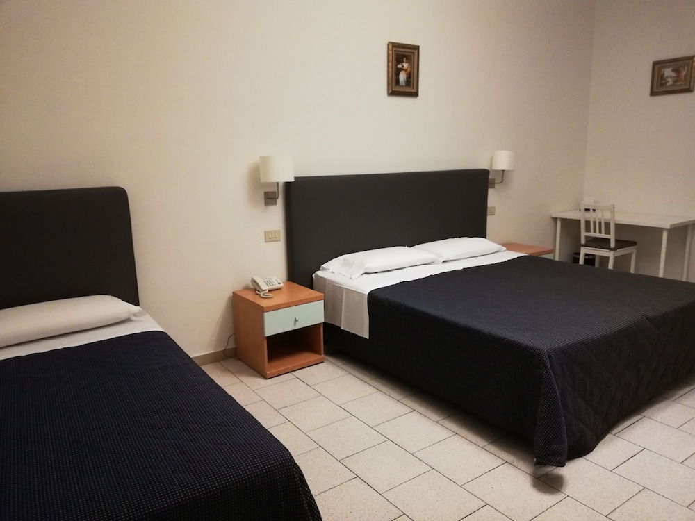 Hotel St James 27/50