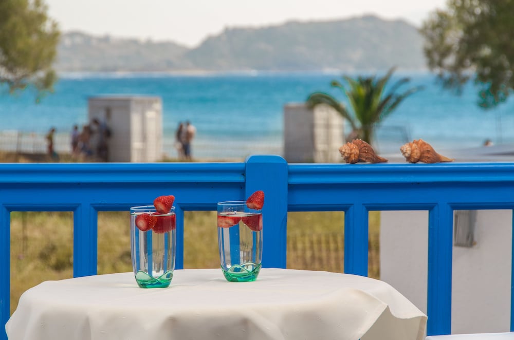 Sun Beach Hotel 35/59