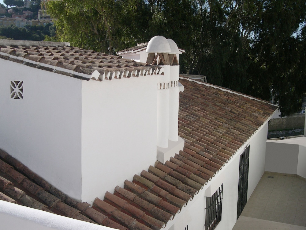 Apartamentos Turisticos La Mundial 6/48
