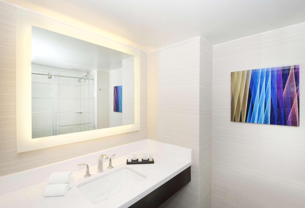 PURE, WELLNESS, 2 DOUBLE BEDS, ACCESSIBLE