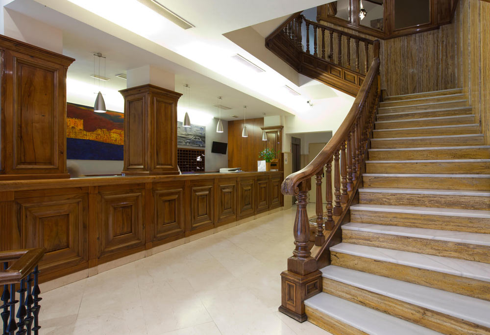 Don Curro Hotel 3/46