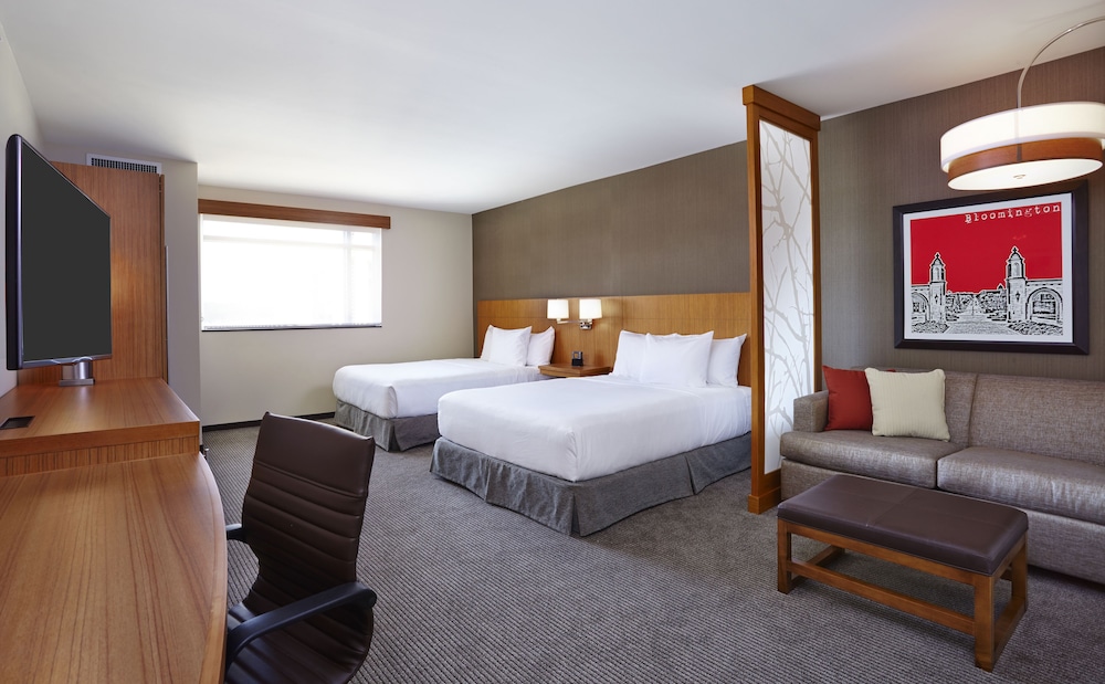 Hyatt Place Bloomington 25/64