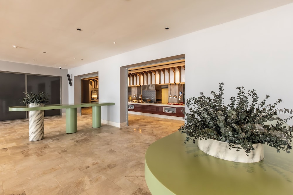 Beks Premium Resort and Spa 100/146