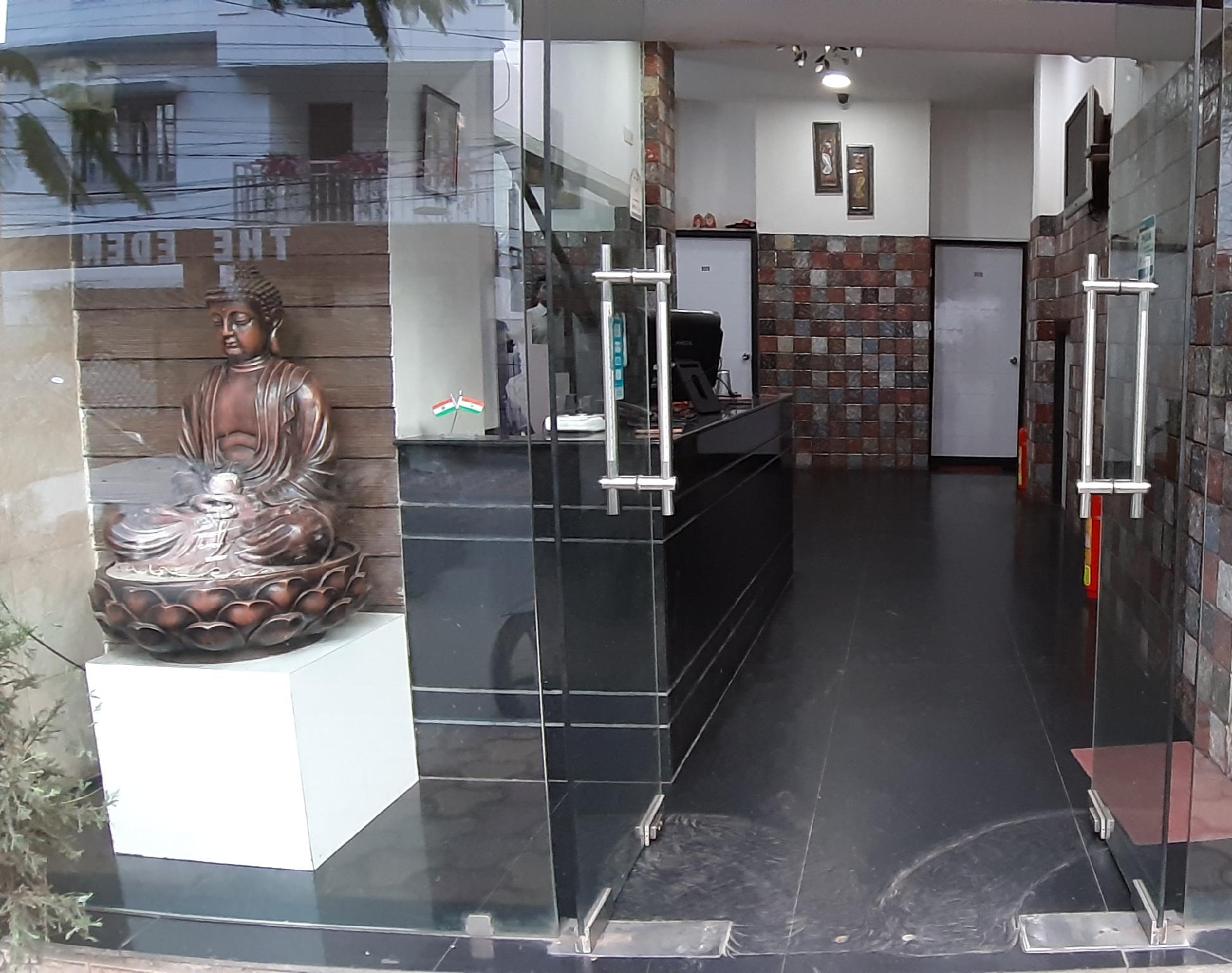 Oyo Rooms Ruby Hospital Junction 6/17
