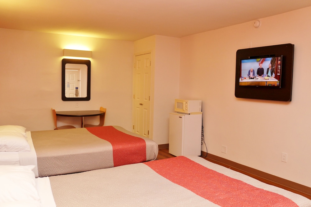Motel6 Beaumont, TX 21/61