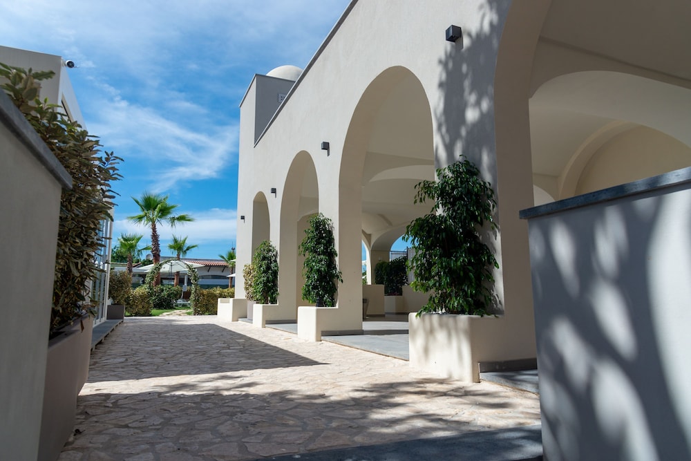 Insula Boutique Hotel 28/31