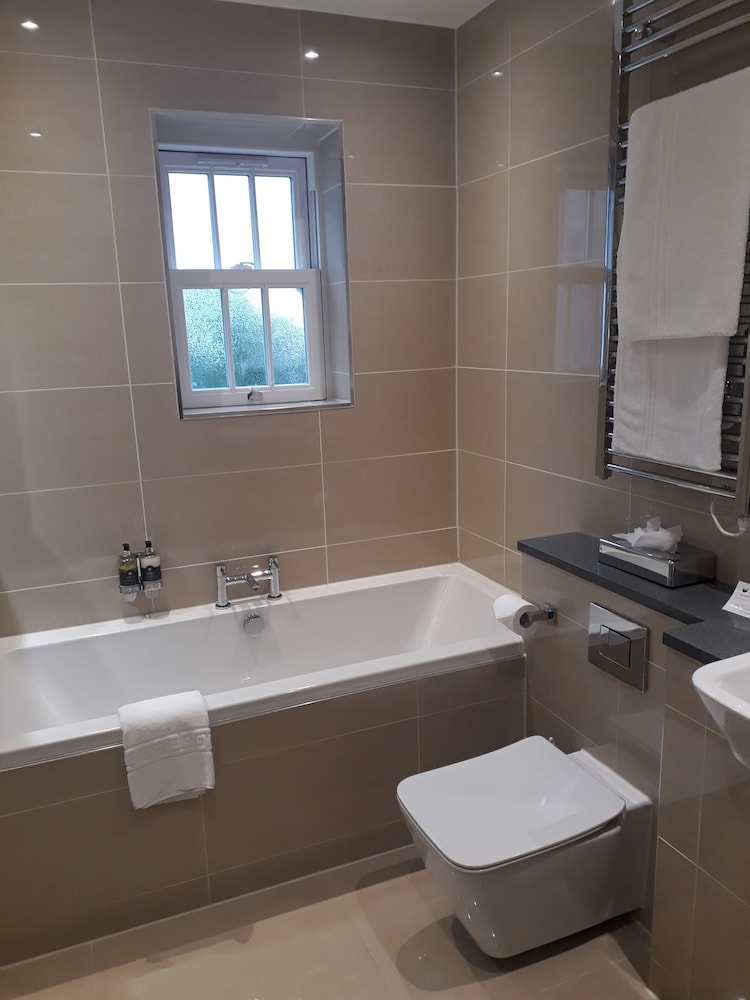 Best Western New House Country 19/38