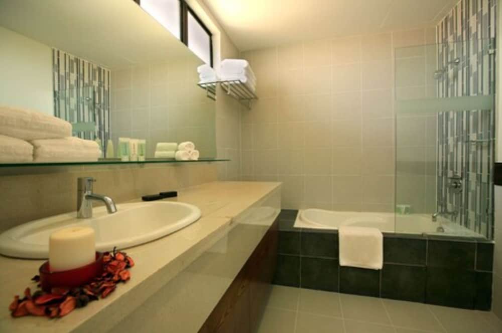 Domitys Bangsar Kuala Lumpur 16/48