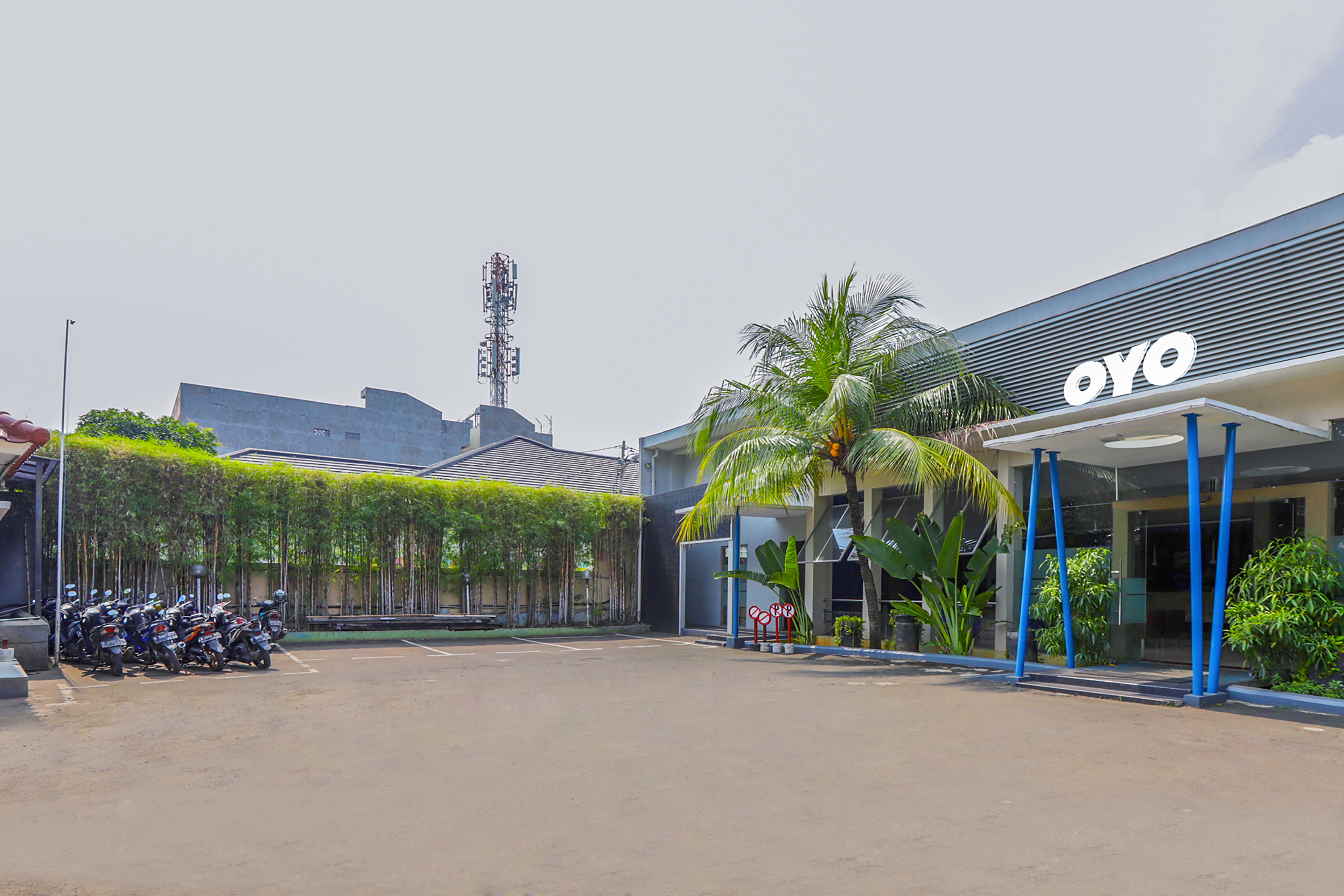 OYO 918 Hotel Senen Indah Syariah 38/50