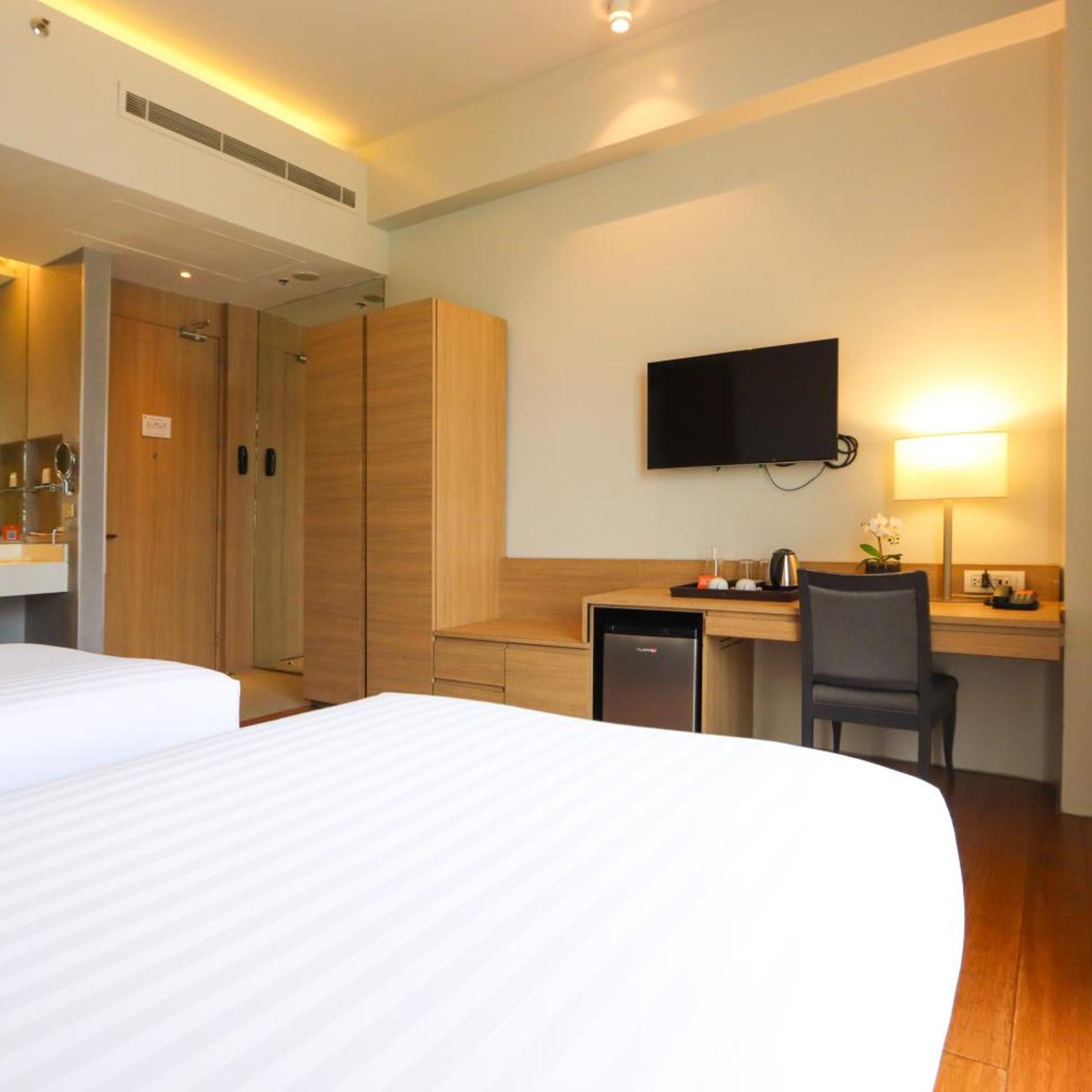 غرفة تنفيذية بسرير فردي، Privato Quezon City 3/9