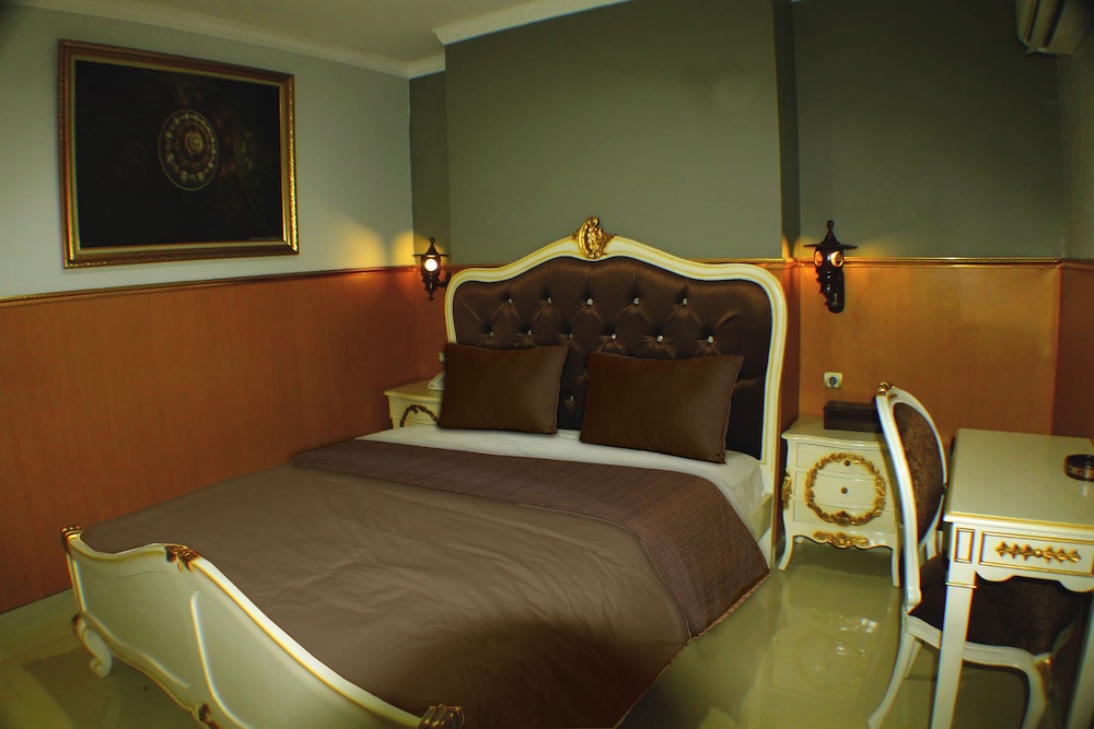 Grand Batik Inn 16/52