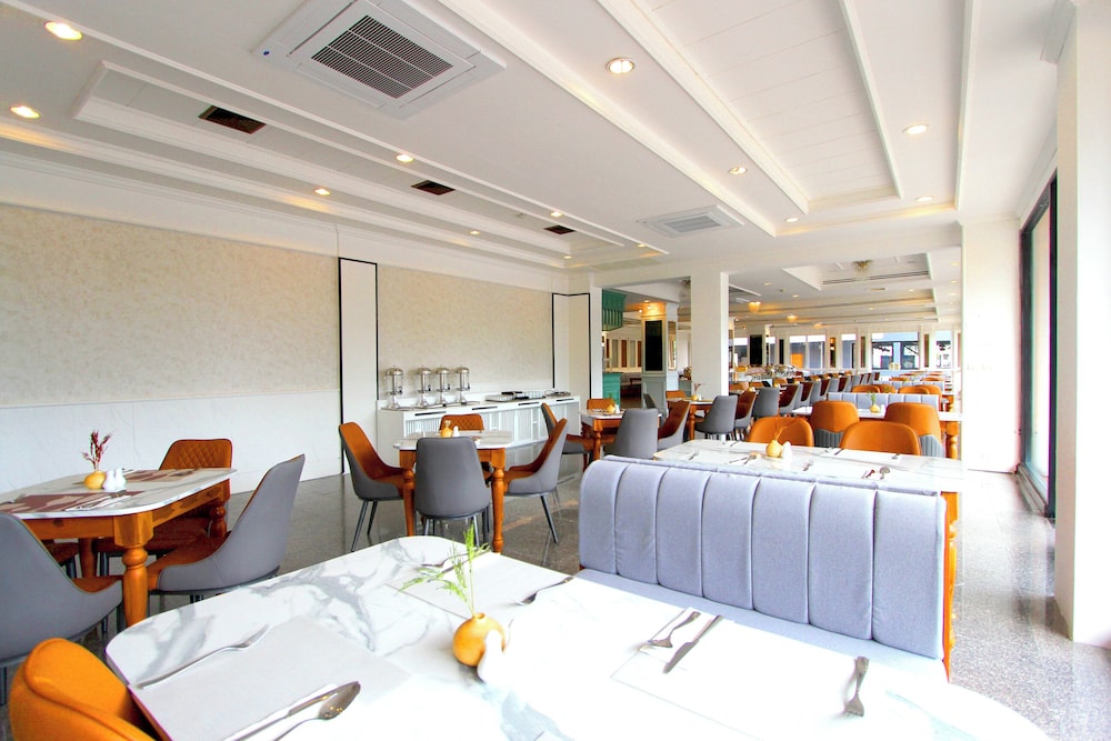 Coco Beach Hotel Jomtien Pattaya 55/59