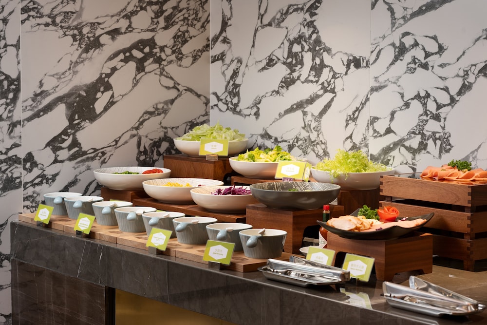 HAMPTON BY HILTON RENHE BAIYUN AIRPORT photo4