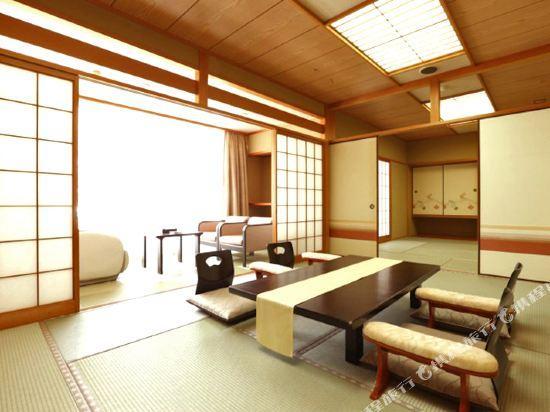 Yuamu 43/53