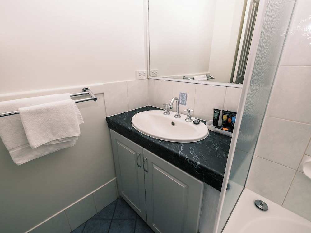 Middleton Beach Holiday Park 48/50