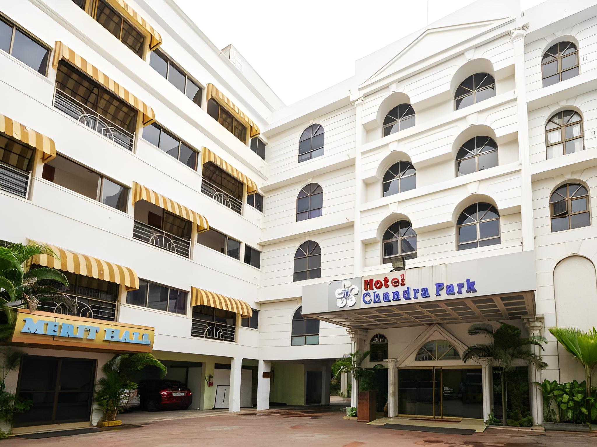 HOTEL CHANDRA PARK 3/42