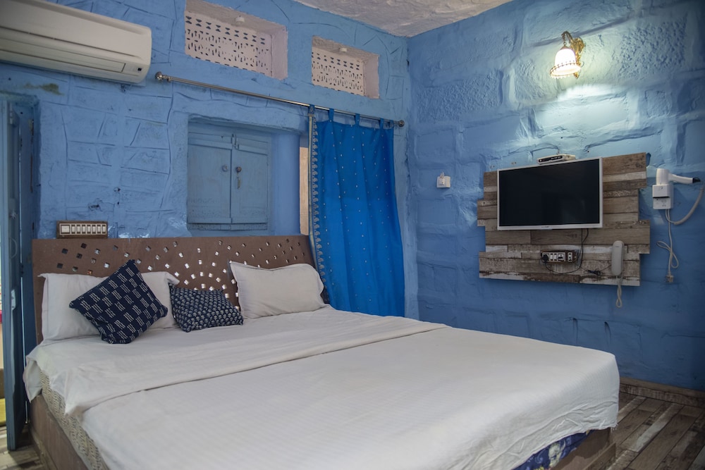 Rani Mahal 18/50