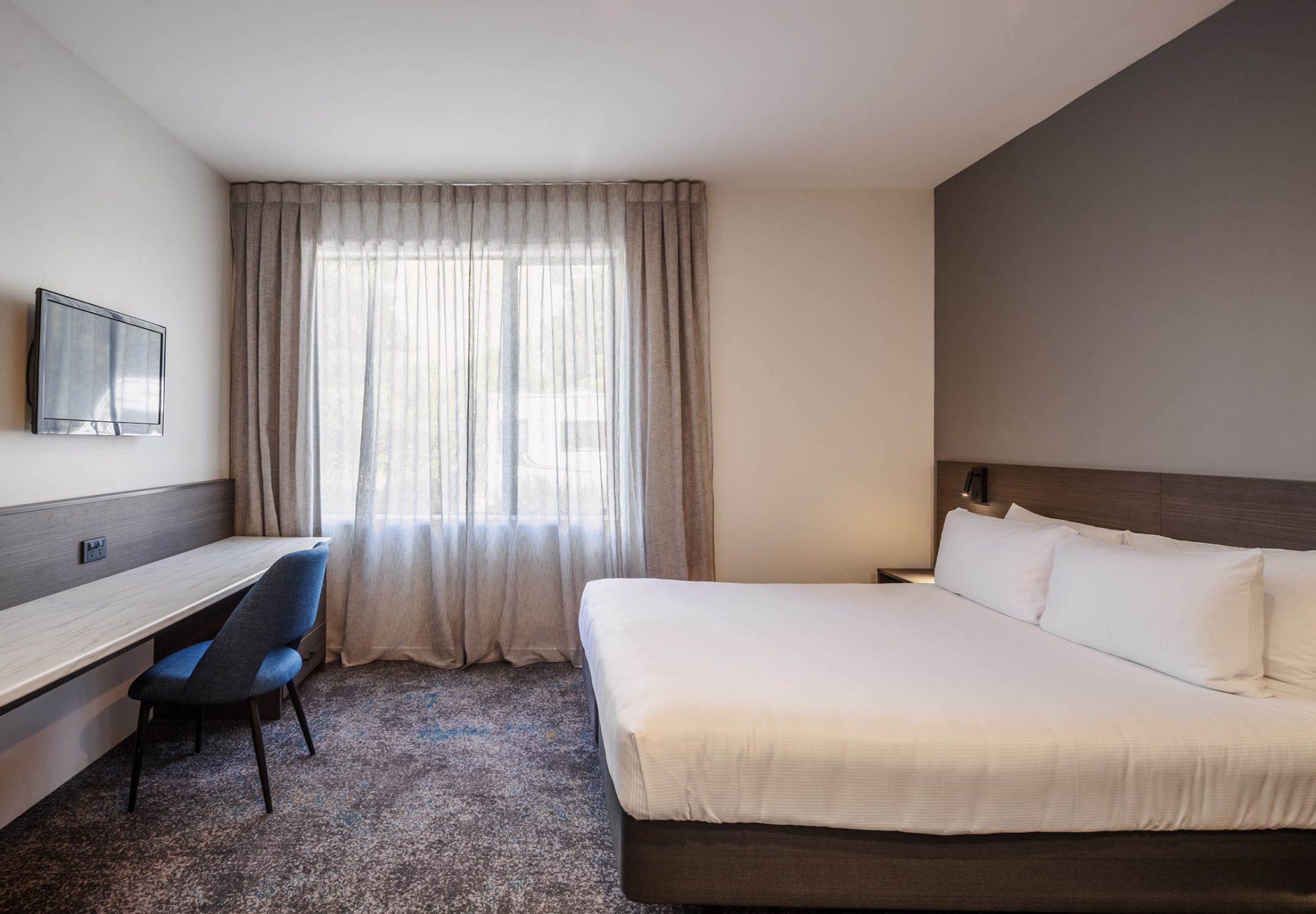 غرفة قياسية بسرير كوين وسرير فردي، Heartland Hotel Auckland Airport 6/10