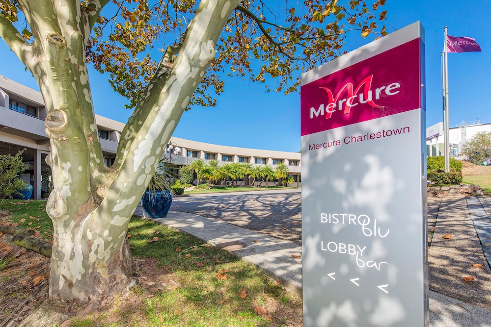MERCURE CHARLESTOWN 44/50