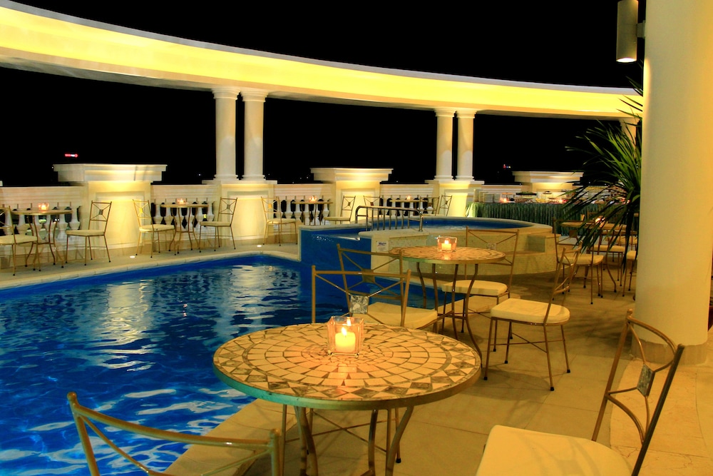 Nha Trang Palace Hotel 56/66