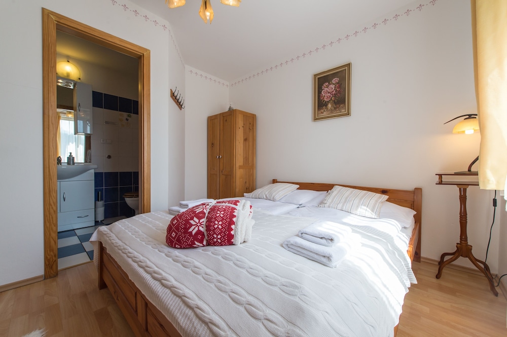 CLASSIC, DOUBLE BED